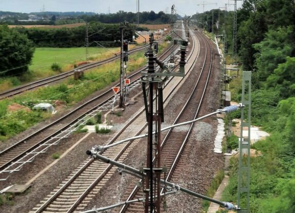 Bauzustand 2 im Abschnitt 1.2 des RRX in Leverkusen fertiggestellt